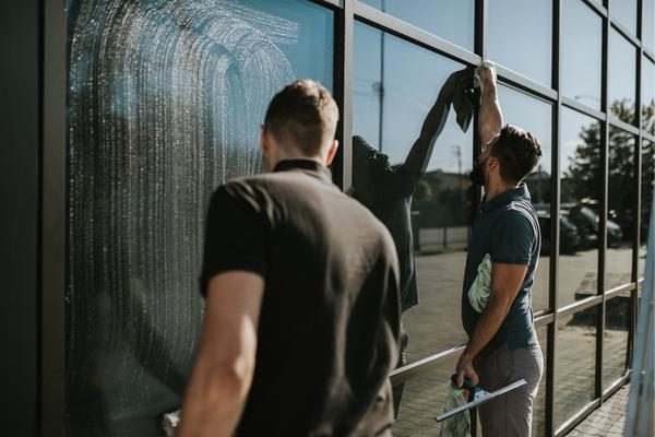 vinduespudsning skanderborg vinduespudser erhverv kontor vinduesvask 600×400 vinduespudsning skanderborg vinduespudser erhverv kontor vinduesvask